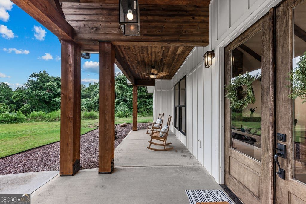 Photo of 5304 S Apple Valley Road, Jefferson, GA 30549 (MLS # 10806856)