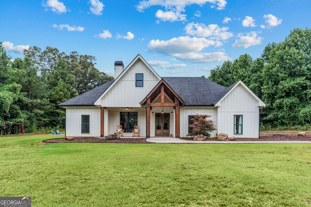 Photo of 5304 S Apple Valley Road, Jefferson, GA 30549 (MLS # 10806856)