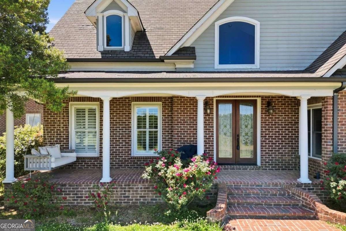 111 Brown Loop SPUR NW