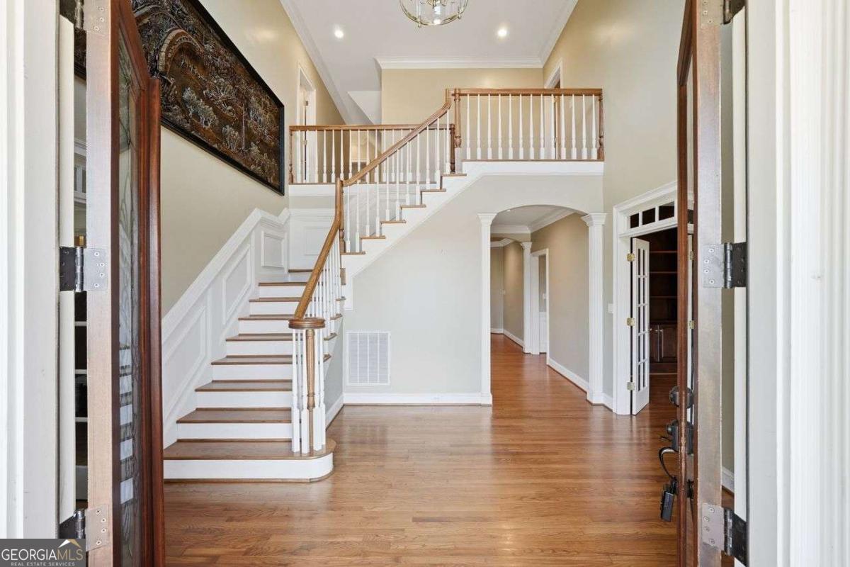 111 Brown Loop SPUR NW