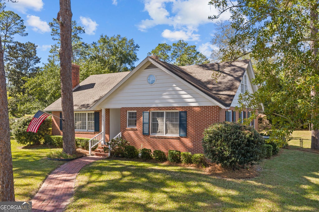 Photo of 1613 Camellia Drive, Waycross, GA 31501 (MLS # 10877668)