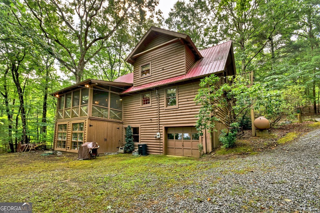 270 Walnut Mountain RD