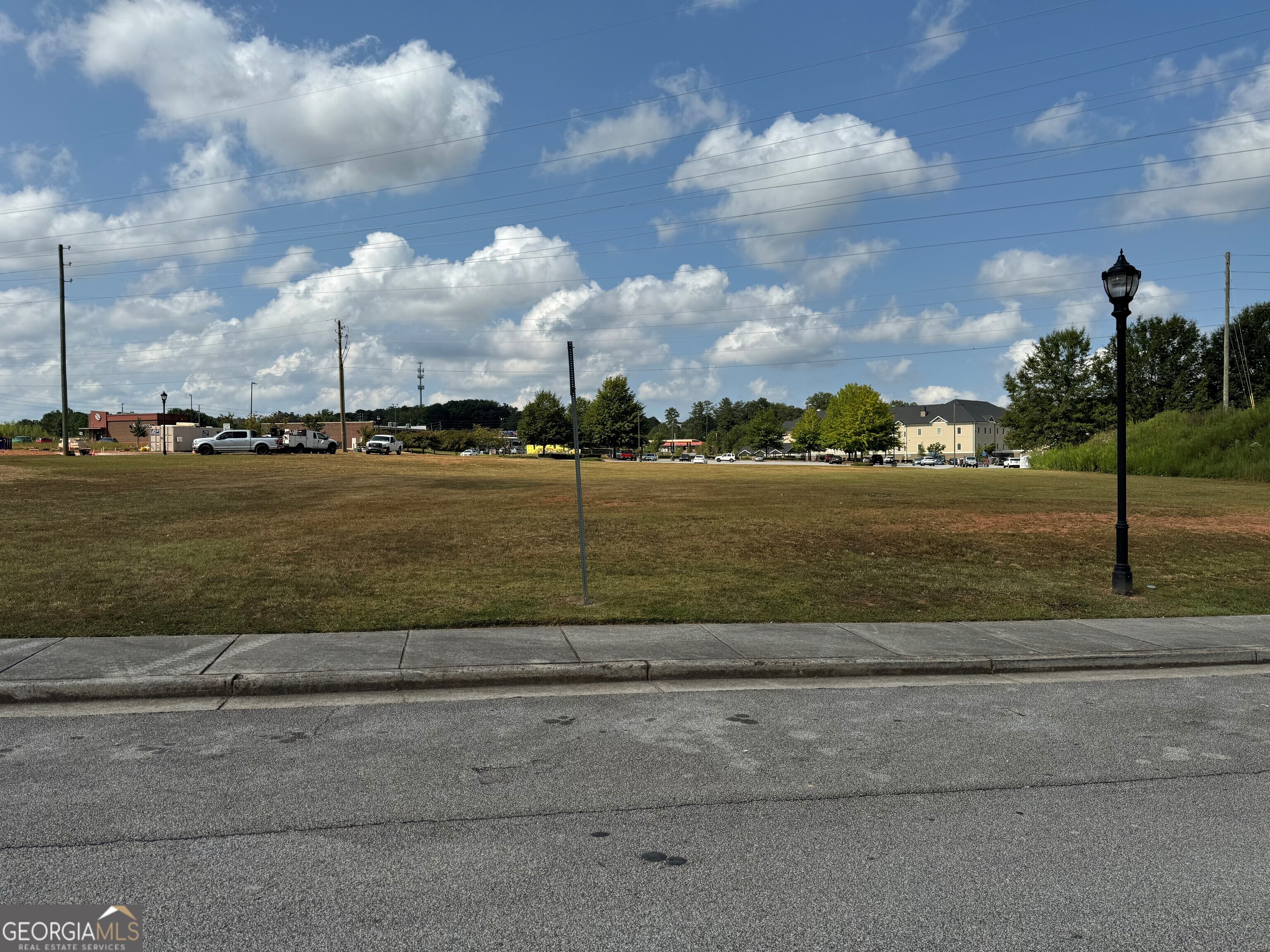 130 Maple XING LOT 2