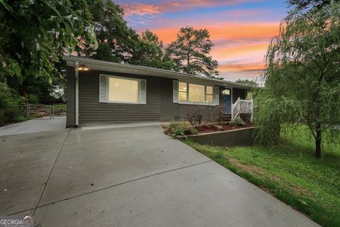 1977 Wee Kirk RD SE Atlanta GA 30316