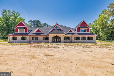 Single Family Residence in Loganville GA 1730 Etchison SPUR.jpg