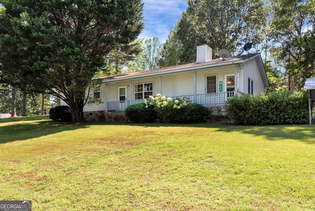 Photo of 303 Jennys Cove Road, Cleveland, GA 30528 (MLS # 10796919)