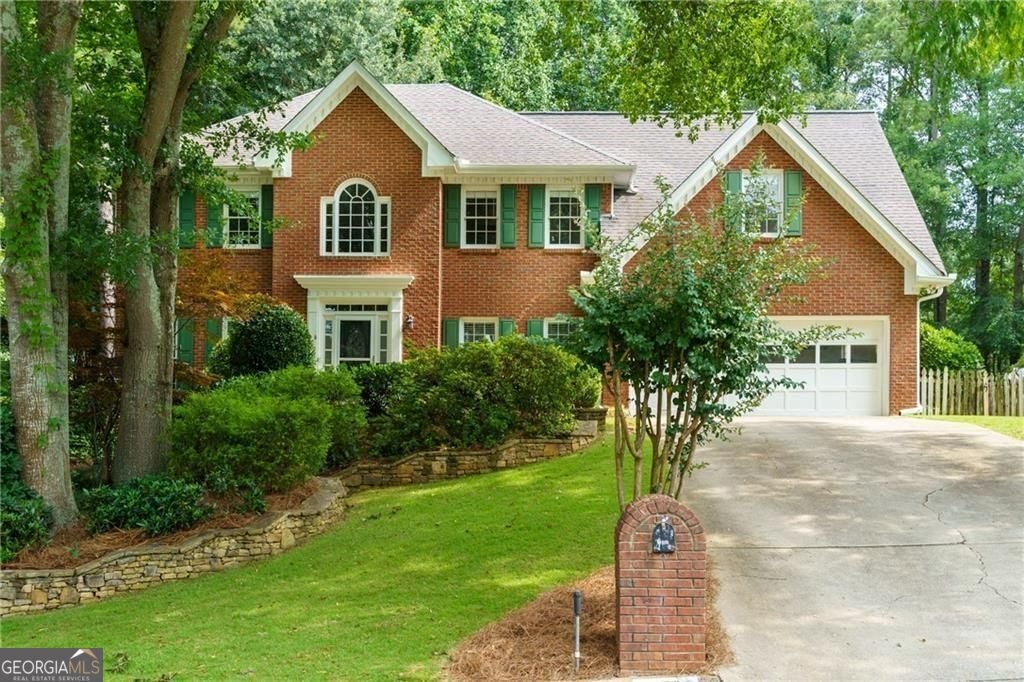 Photo of 10785 Tuxford Drive, Alpharetta, GA 30022 (MLS # 10815116)