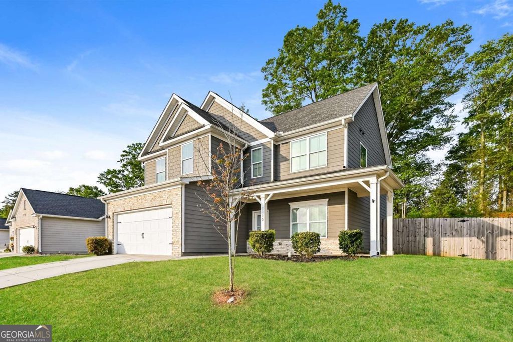 Photo of 1113 Stonecreek Bend, Monroe, GA 30655 (MLS # 10735939)