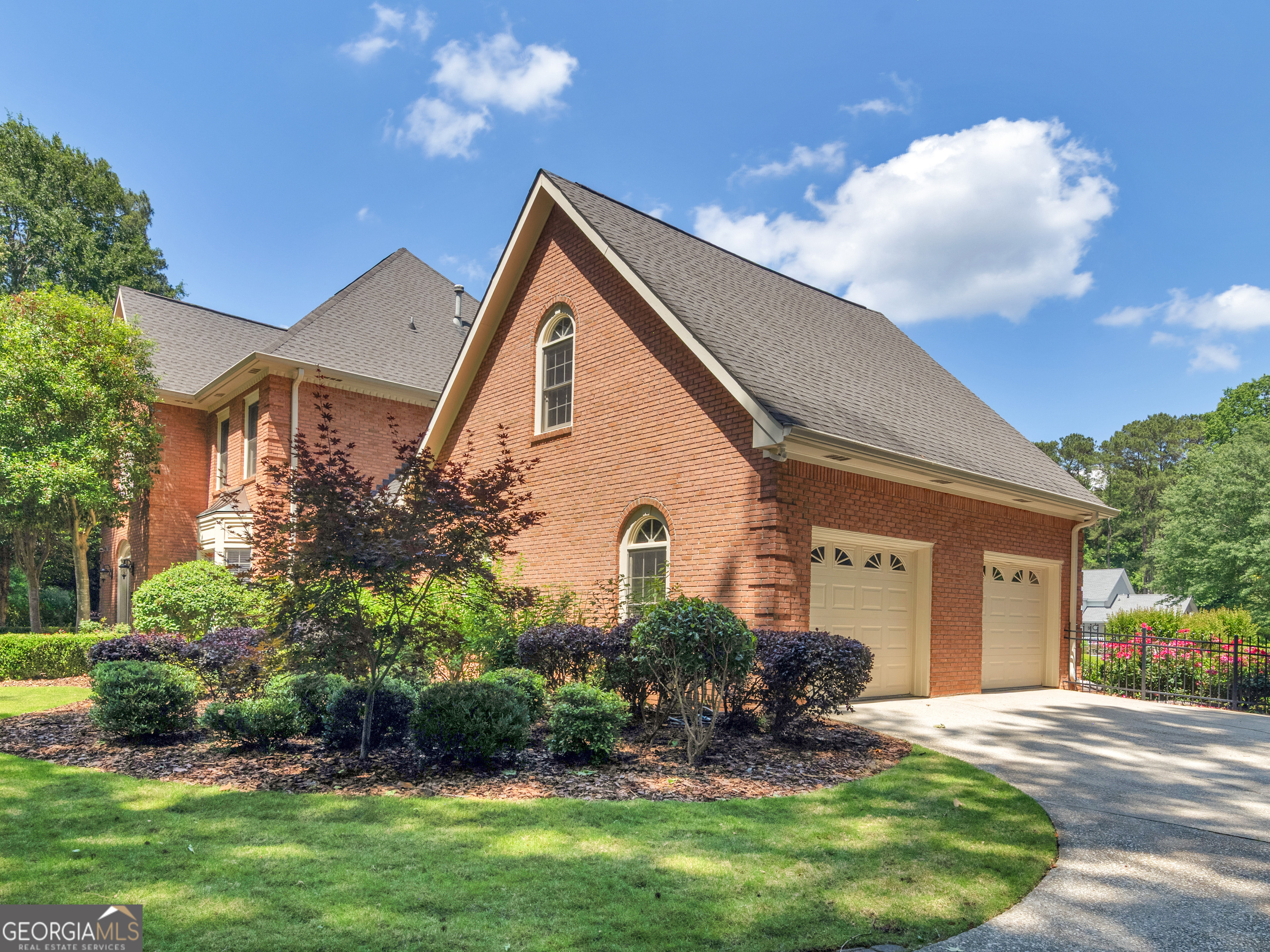 8568 Canal DR