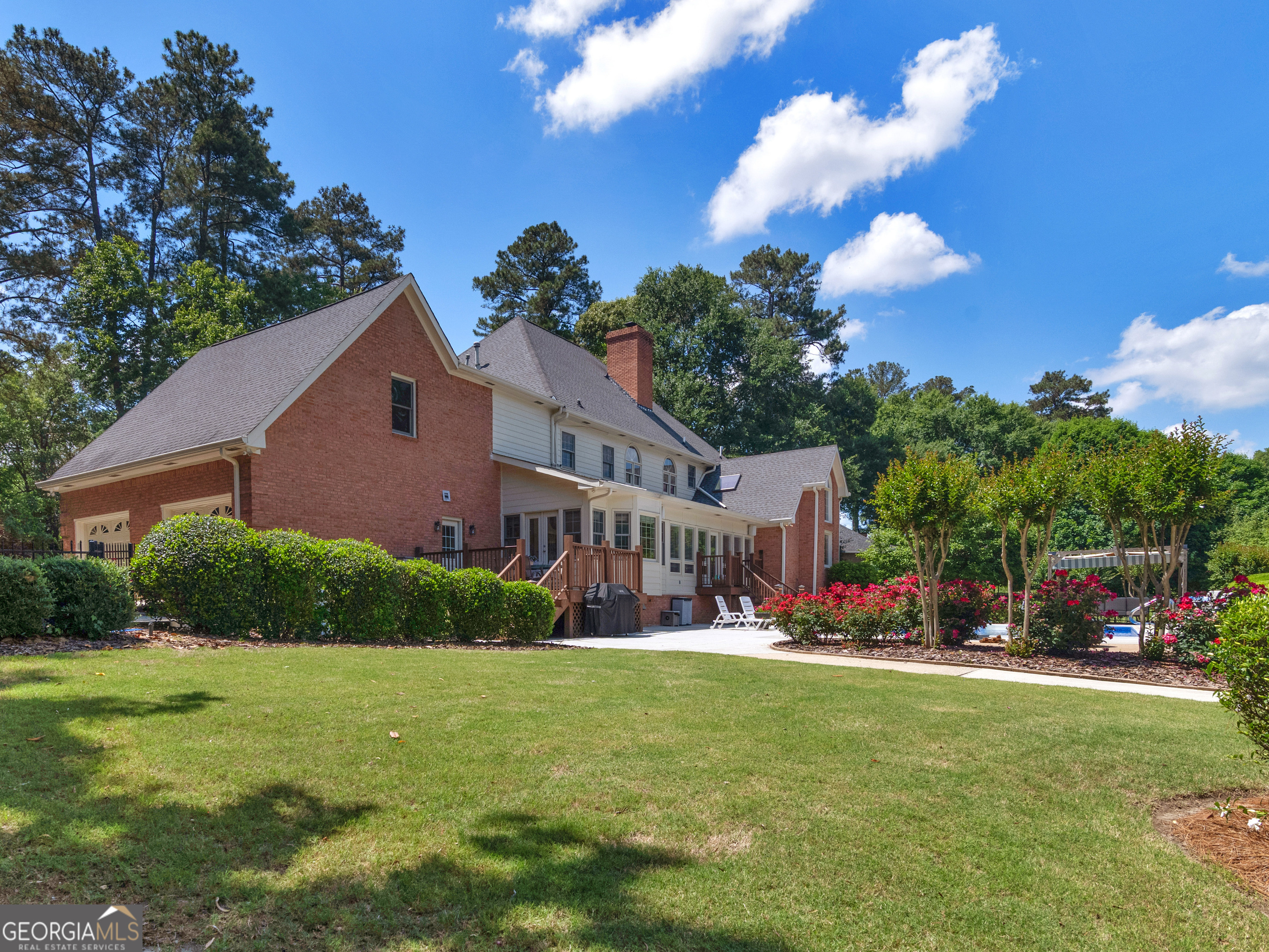 8568 Canal DR