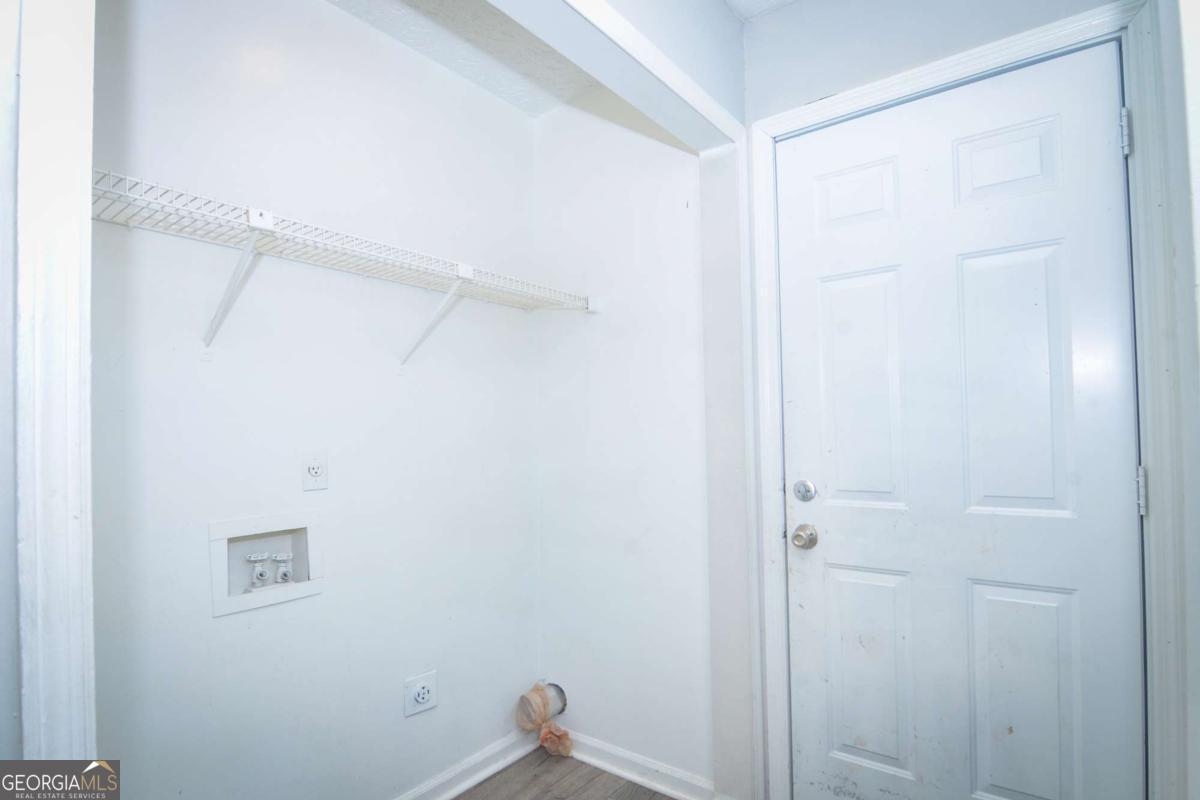 Waterford on Ellis - Residential Lease