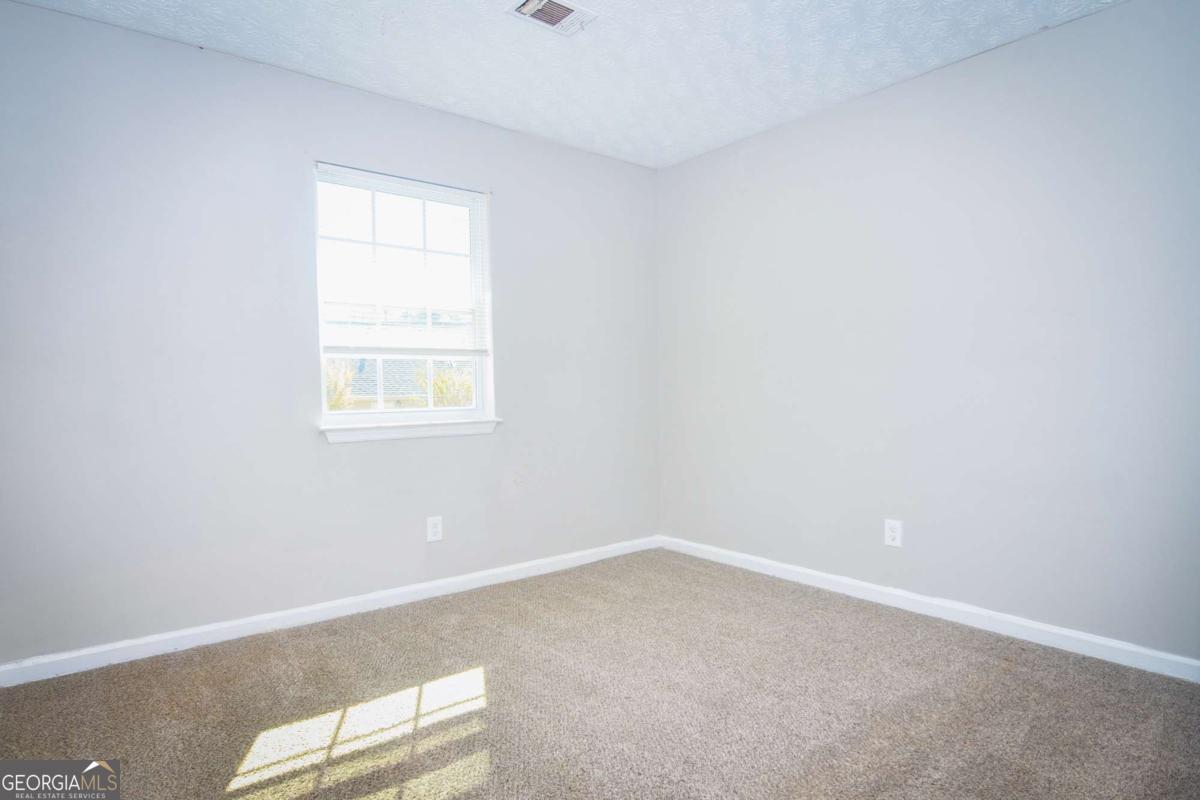 Waterford on Ellis - Residential Lease