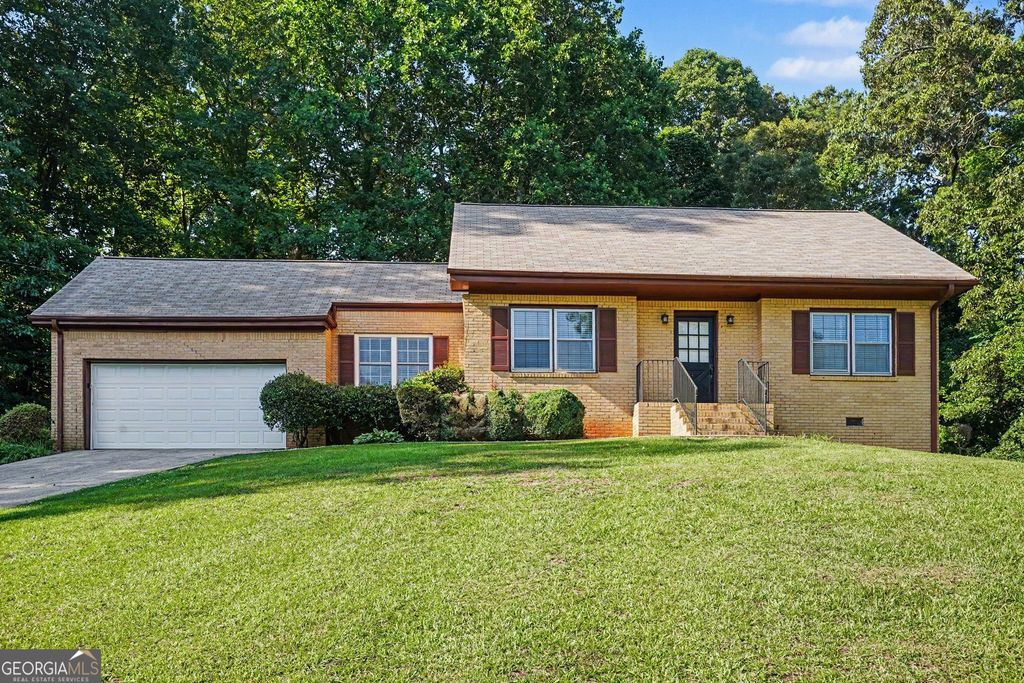Photo of 7317 Deerwood Drive, Riverdale, GA 30296 (MLS # 10788008)