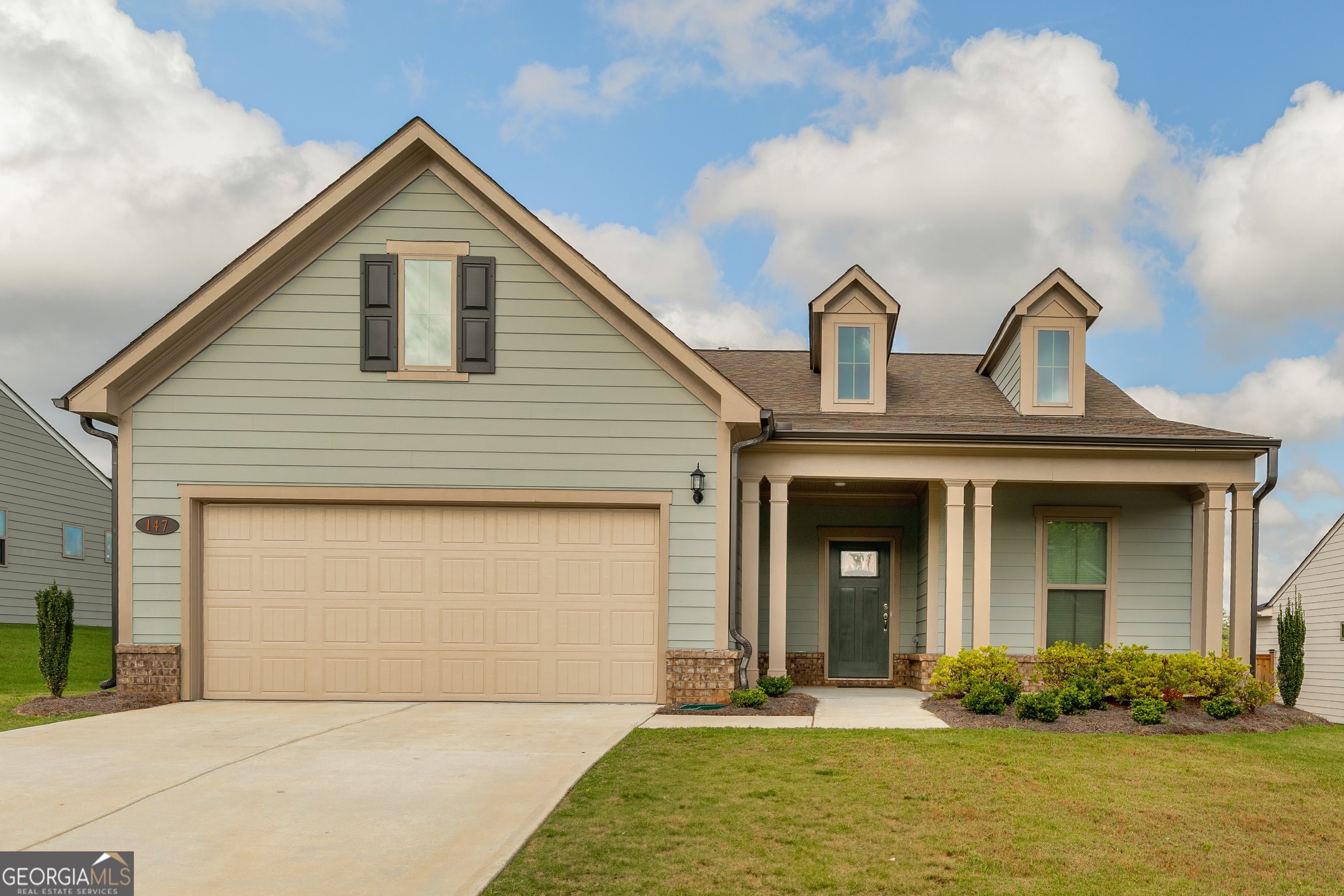 Welcome to this beautifully maintained 3-bedroom, 2-bathroom ranch home in the highly sought-after Everton neighborhood of Peachtree City! Enjoy the convenience of direct access to the golf cart paths, making it easy to explore everything this vibrant community has to offer. Inside, you'll find an open-concept layout with a bright and airy living space, a modern kitchen with stainless steel appliances and granite countertops, and a spacious primary suite with a walk-in closet and en-suite bath. Two additional bedrooms provide plenty of room for guests, an office, or a playroom. Step outside to relax on the covered patio, perfect for enjoying peaceful mornings or evening gatherings. With top-rated schools, shopping, dining, and recreational amenities nearby, this rental offers the perfect blend of comfort and convenience. Don't miss out on this rare opportunity to live in one of Peachtree City's most desirable neighborhoods! **Lease start date will be 30 days from approved application date. Interior Photos are from same floorplan in a different home. Colors may vary slightly**