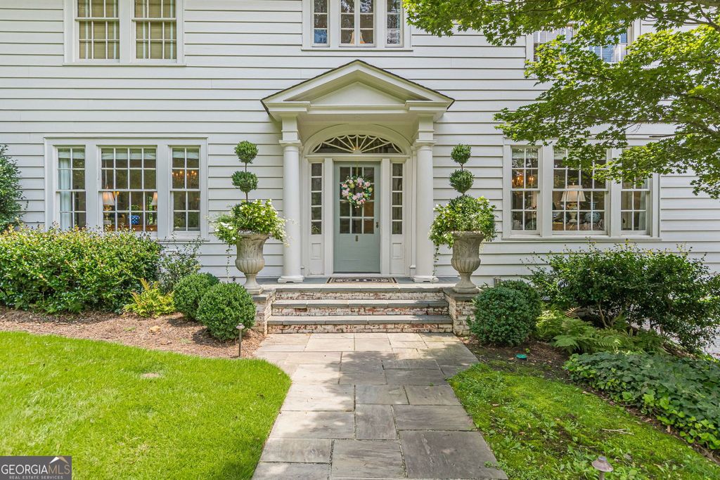 Photo of 2583 Habersham Road NW, Atlanta, GA 30305 (MLS # 10808375)