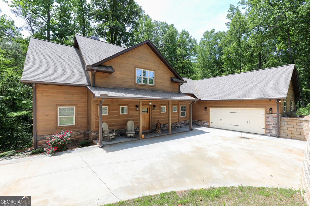 Photo of 990 Yonah Lake Drive, Sautee Nacoochee, GA 30571 (MLS # 10766407)