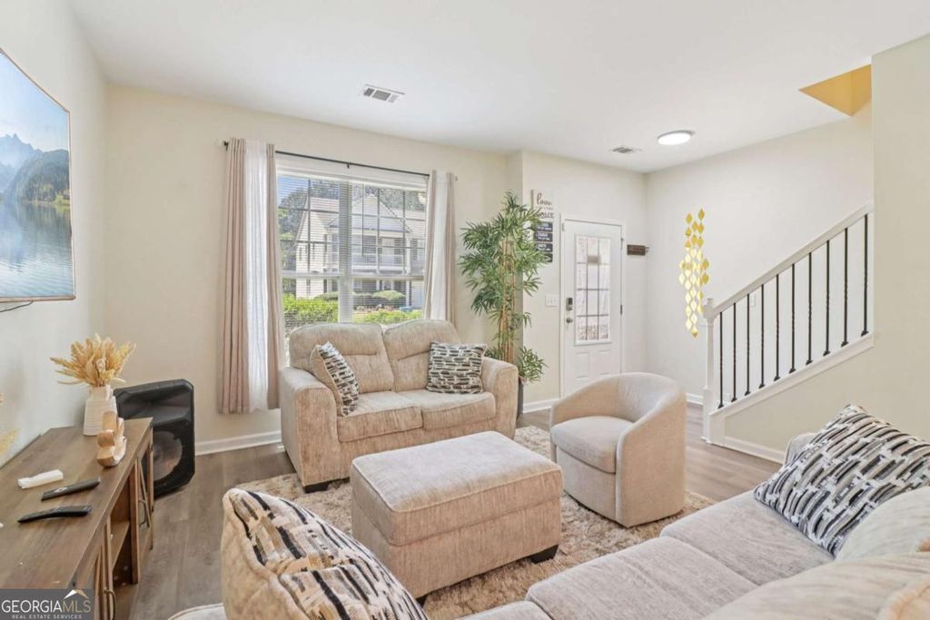 Photo of 521 Greyhound Court, Union City, GA 30291 (MLS # 10736724)