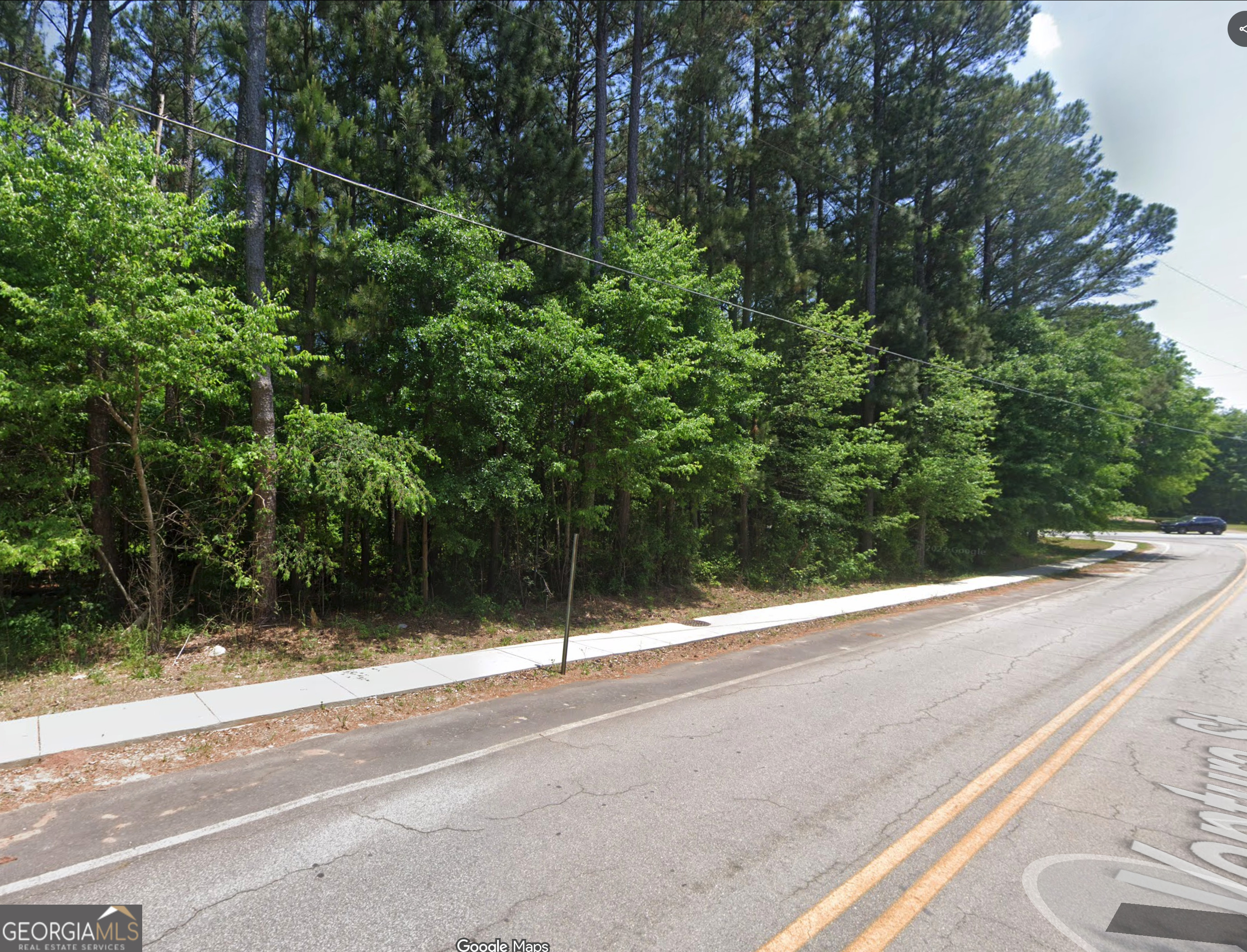 .95 ACRES Ventura ST