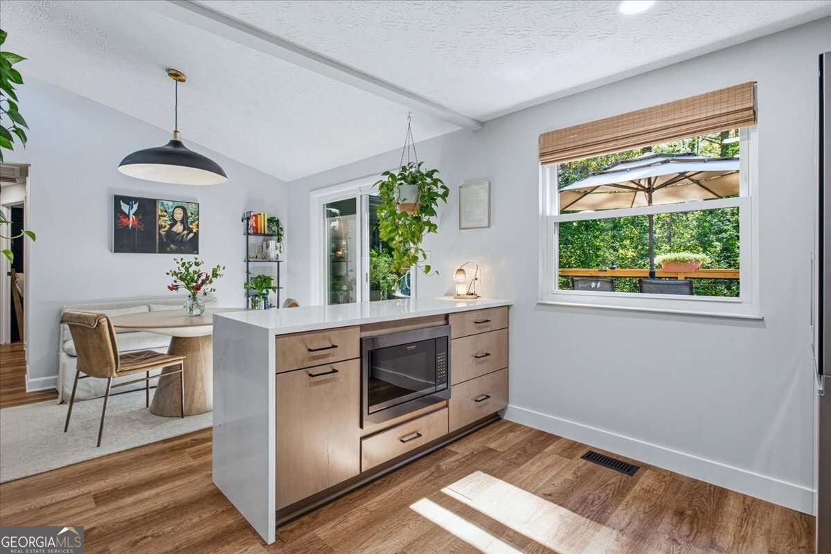 1285 Mission Hills CT