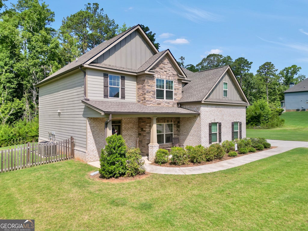 Photo of 231 Homestead Circle, Forsyth, GA 31029 (MLS # 10834559)