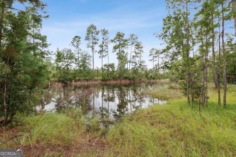 A home in Folkston