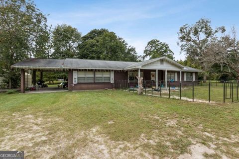 A home in Folkston