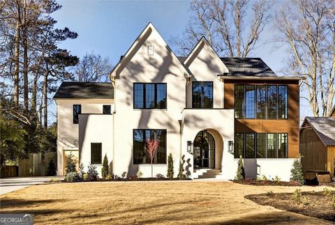 428 Carolwood LN Atlanta GA 30342