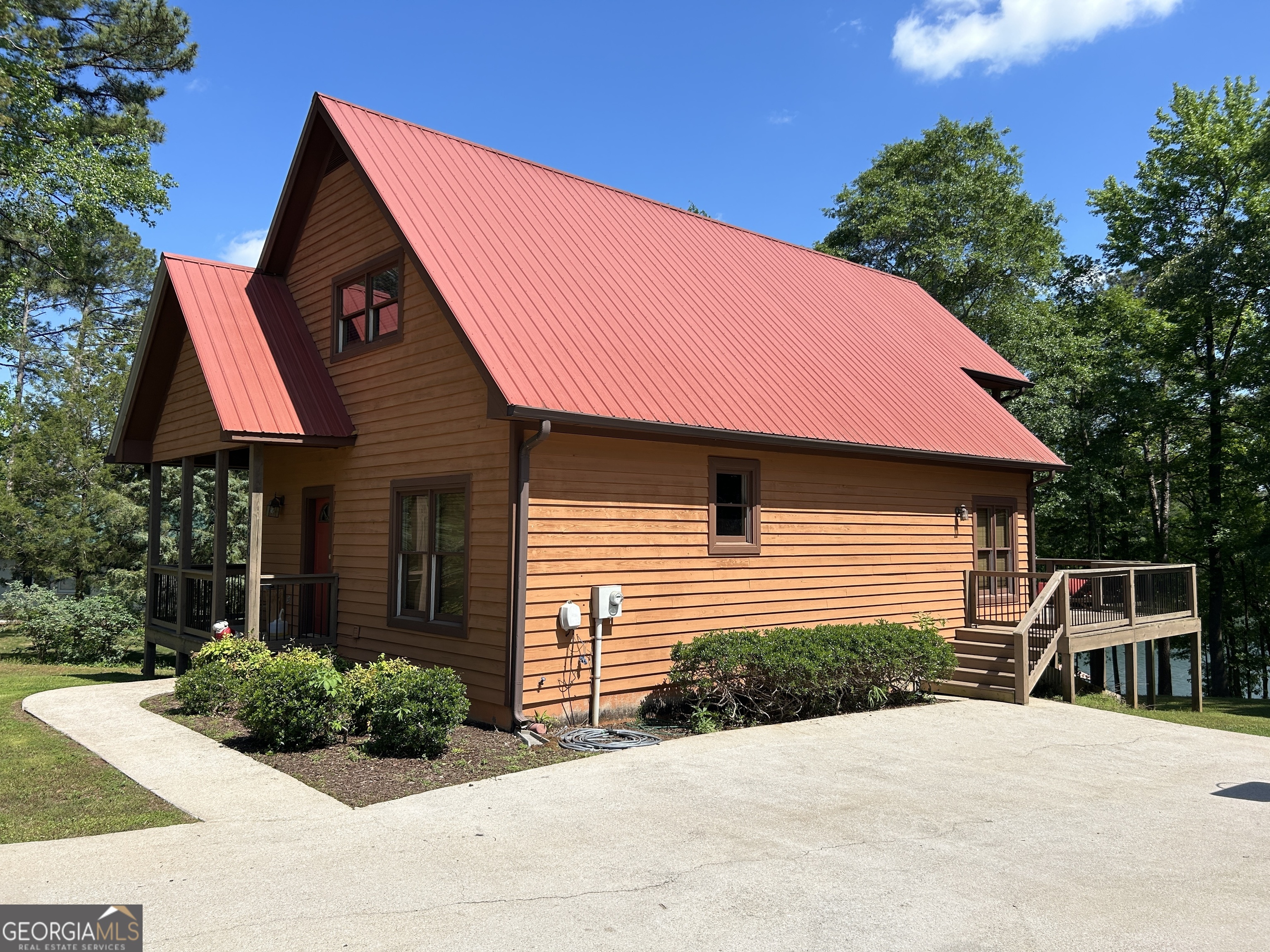 1510 Old Beacon Light RD