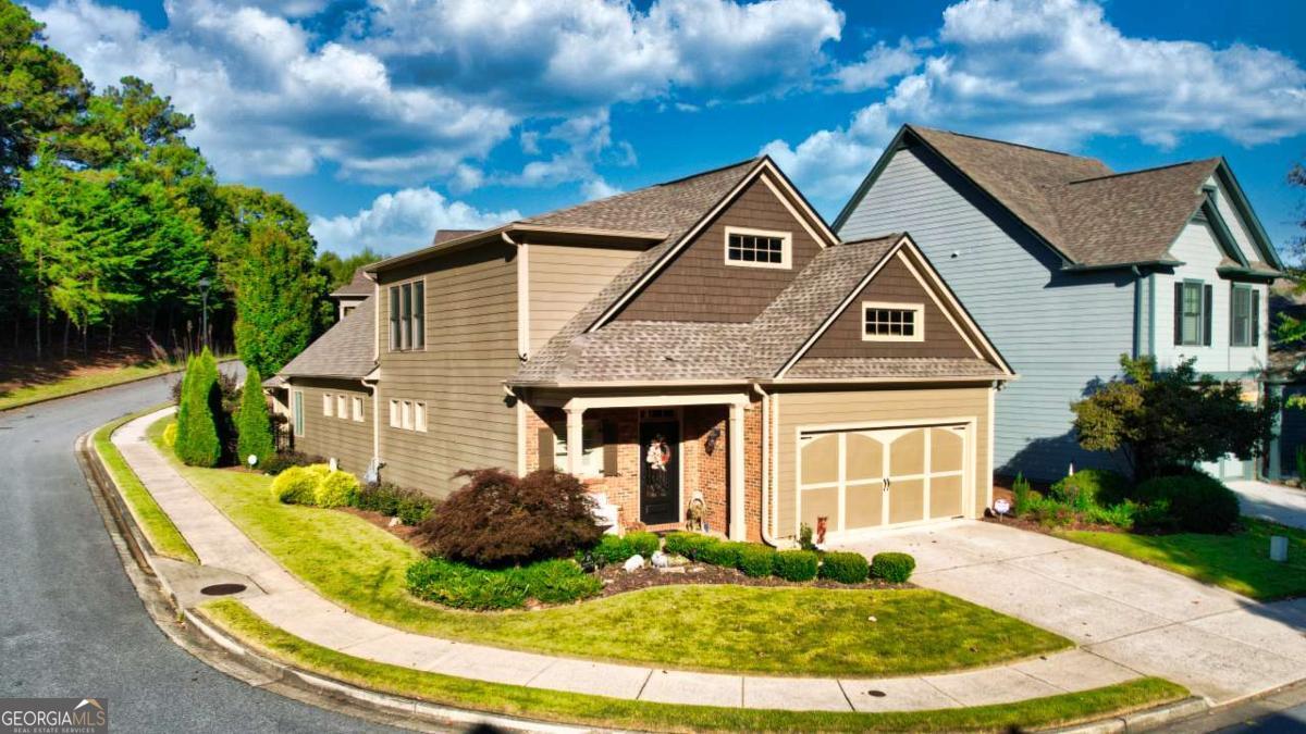 226 Cornerstone DR