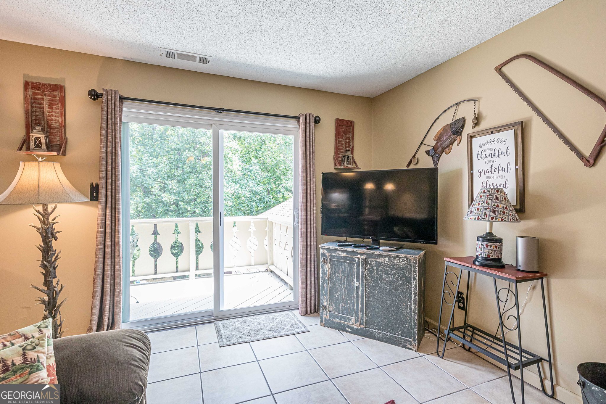 854 Edelweiss Strasse 301