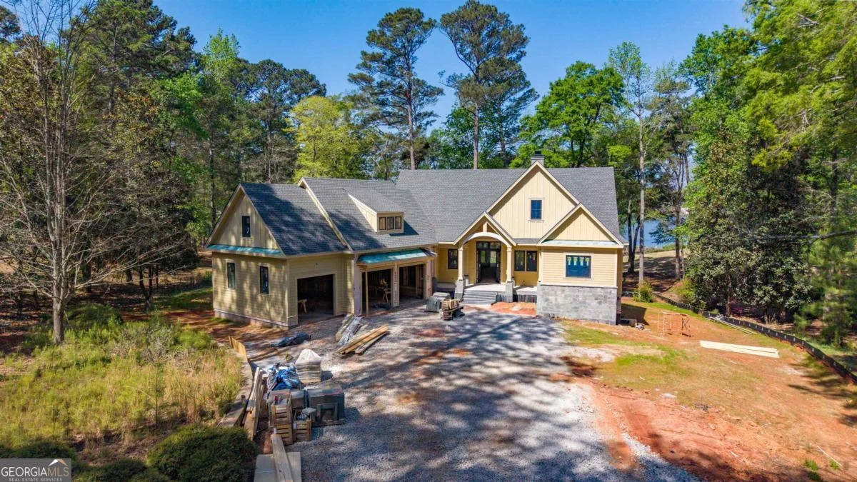 1941 Pine Grove Road