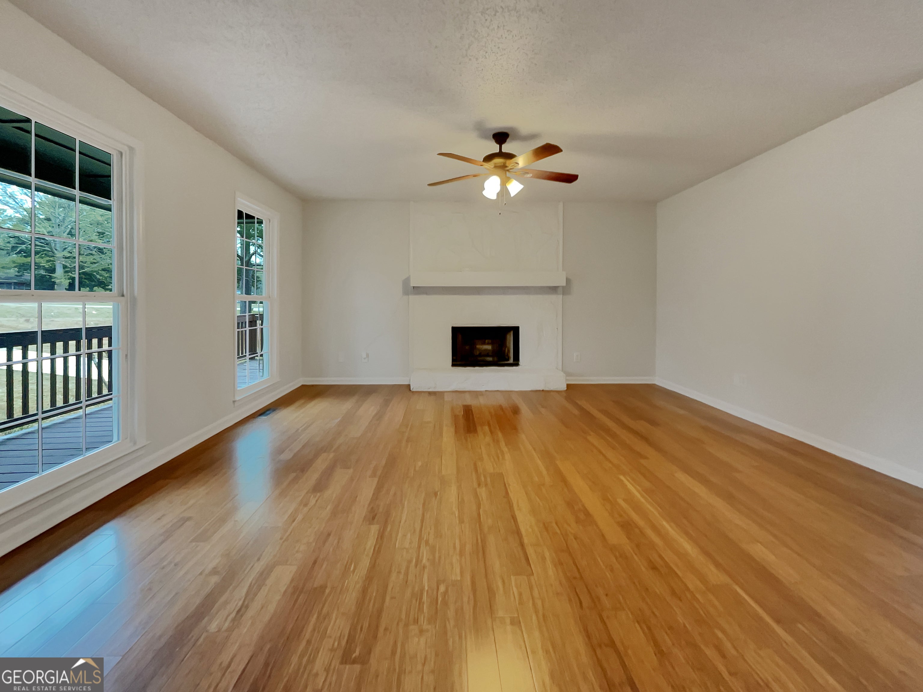 125 Stockmar RD