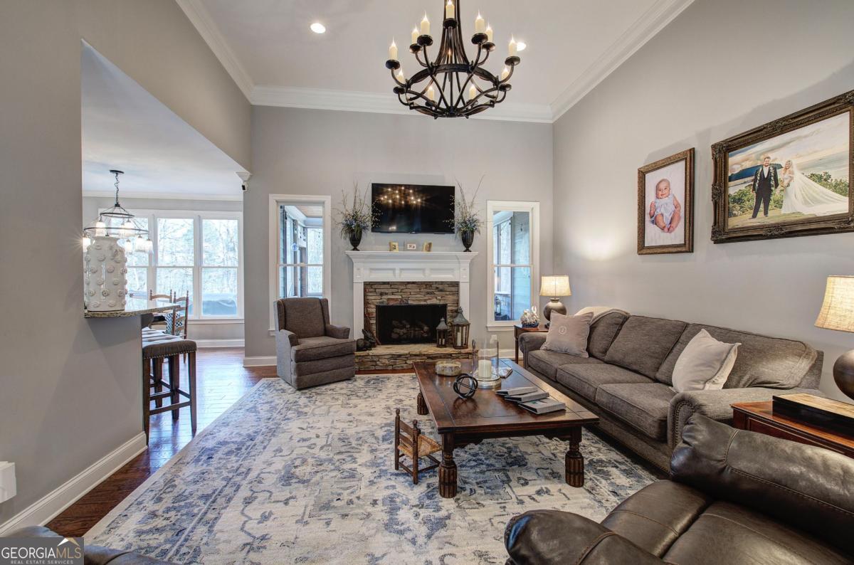 48 Mission Hills DR SW