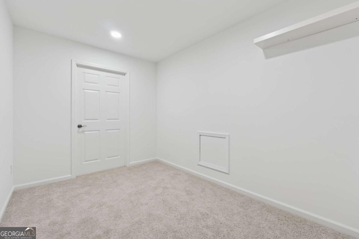 Reserve at crabapple - Residential