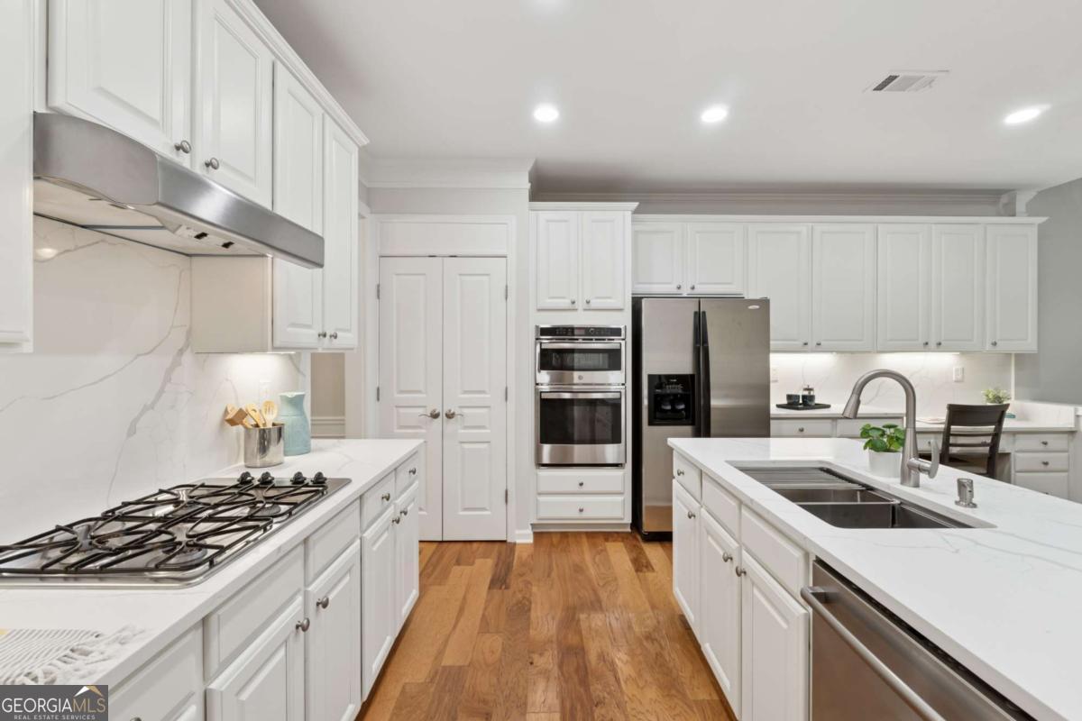 Reserve at crabapple - Residential