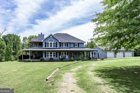 Photo of 312 E Armuchee Road, Summerville, GA 30747 (MLS # 10762471)