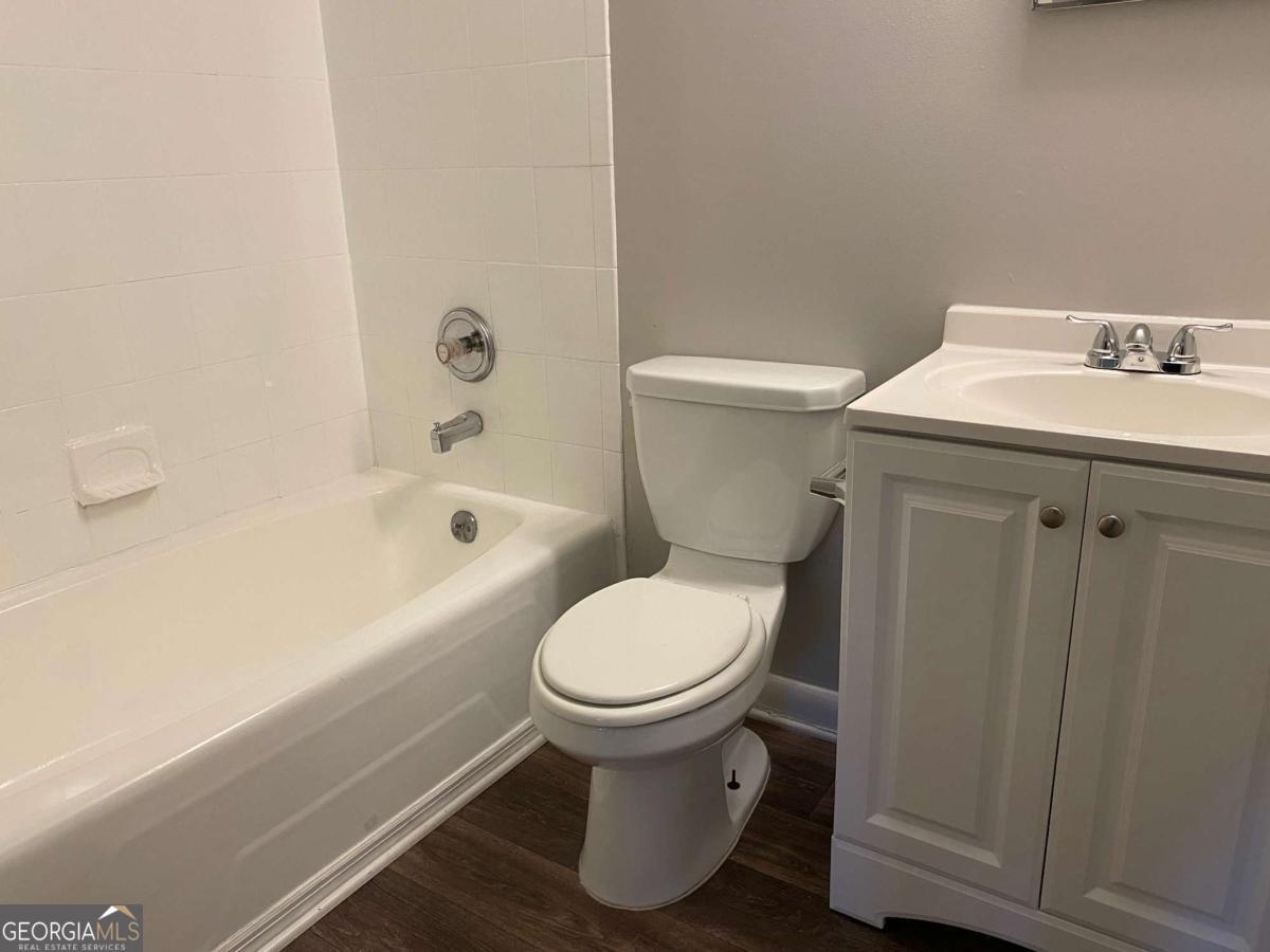 Mableton, Georgia 30126, United States, 2 Bedrooms Bedrooms, ,1 BathroomBathrooms,Residential,Active,25671