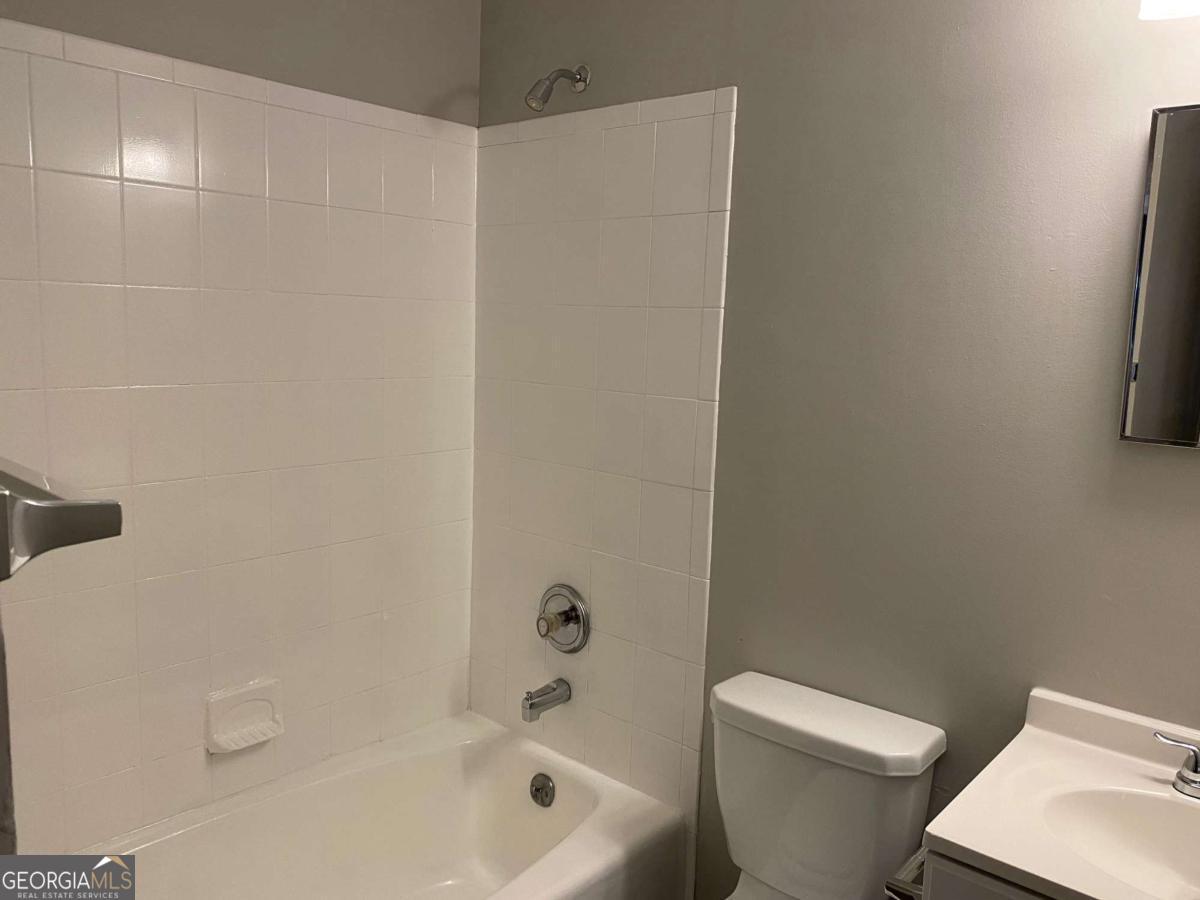 Mableton, Georgia 30126, United States, 2 Bedrooms Bedrooms, ,1 BathroomBathrooms,Residential,Active,25671