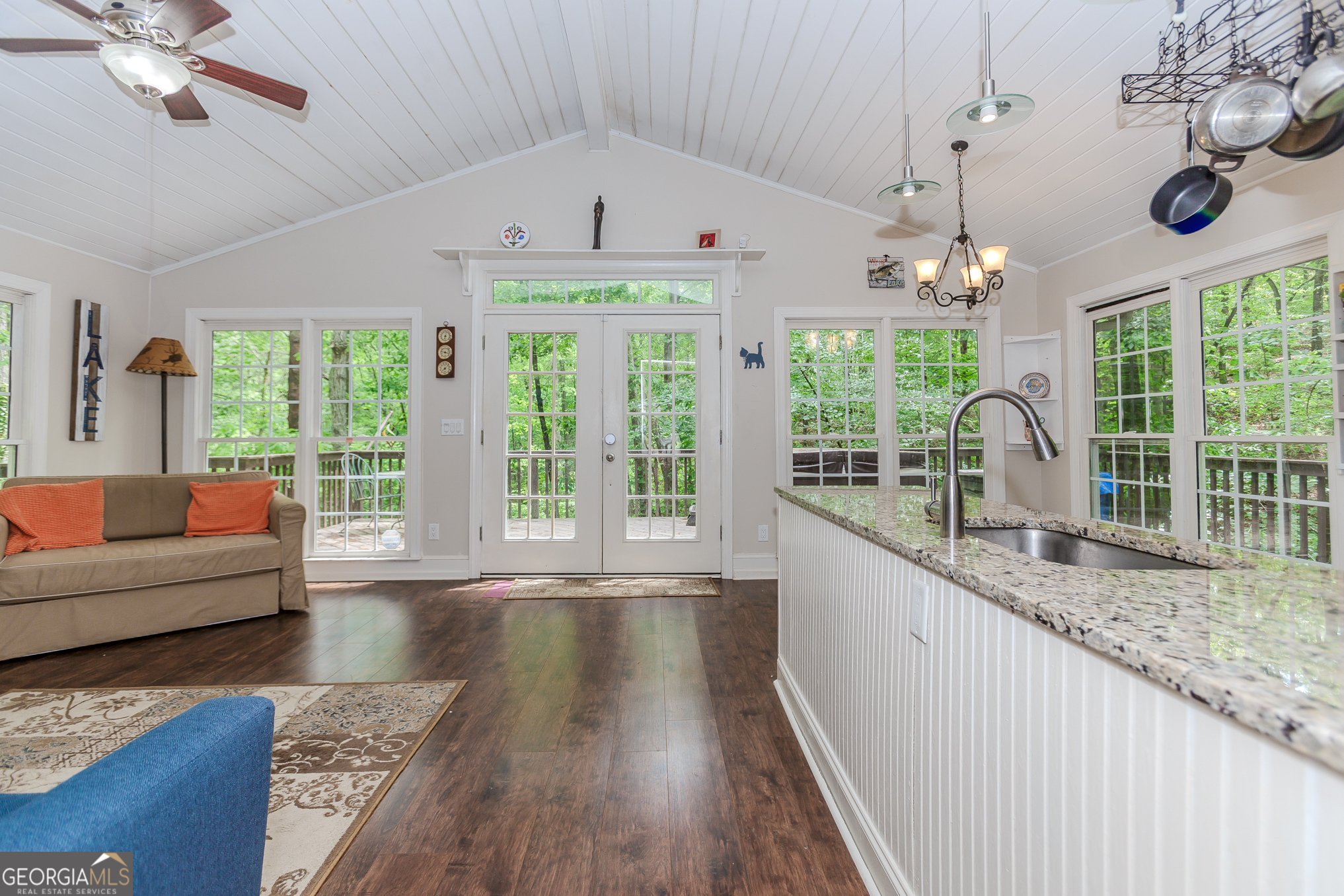 5820 Lake Harbor TRL
