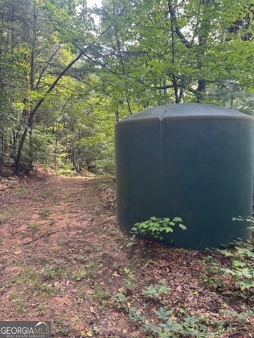 10.96 AC Paramount Trail