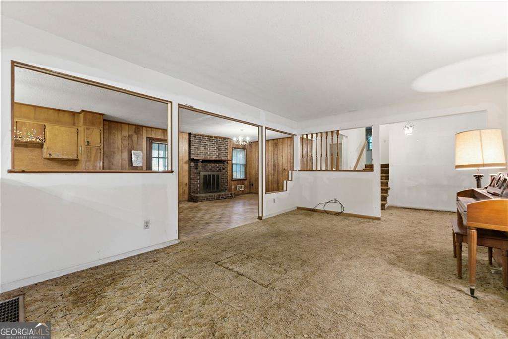 1215 Pebblebrook RD SE