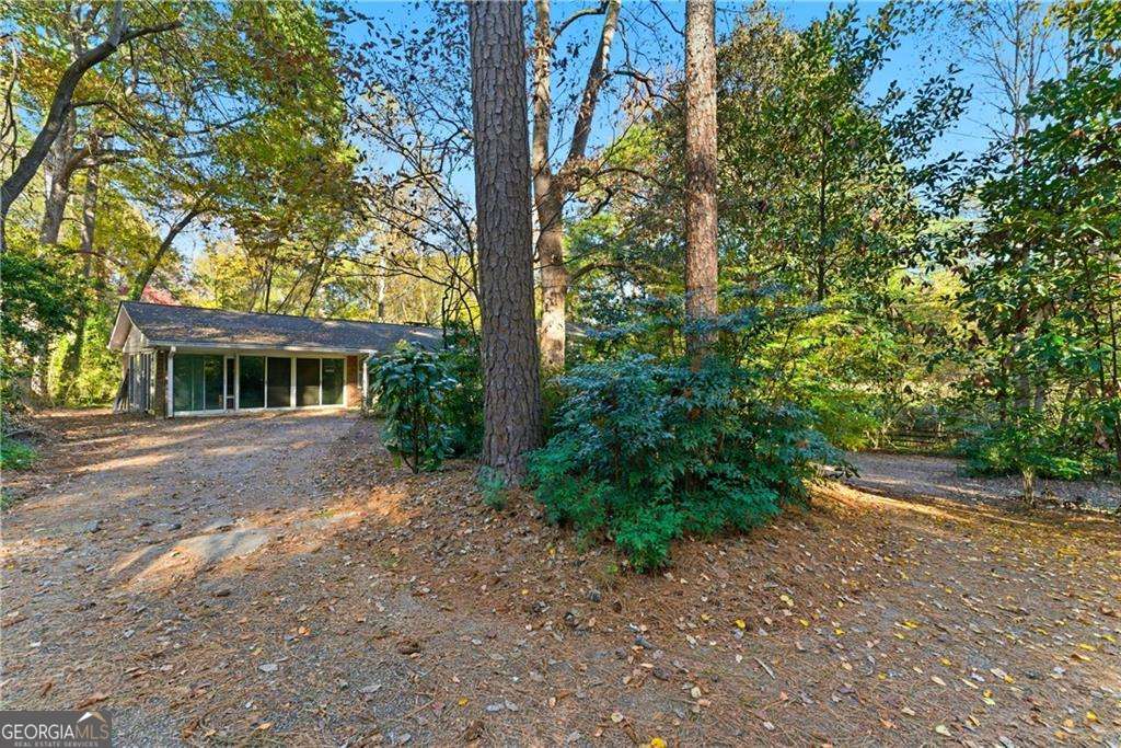 1215 Pebblebrook RD SE