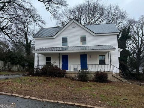 Photo of 15 Tower Street, Gainesville, GA 30501 (MLS # 10655116)