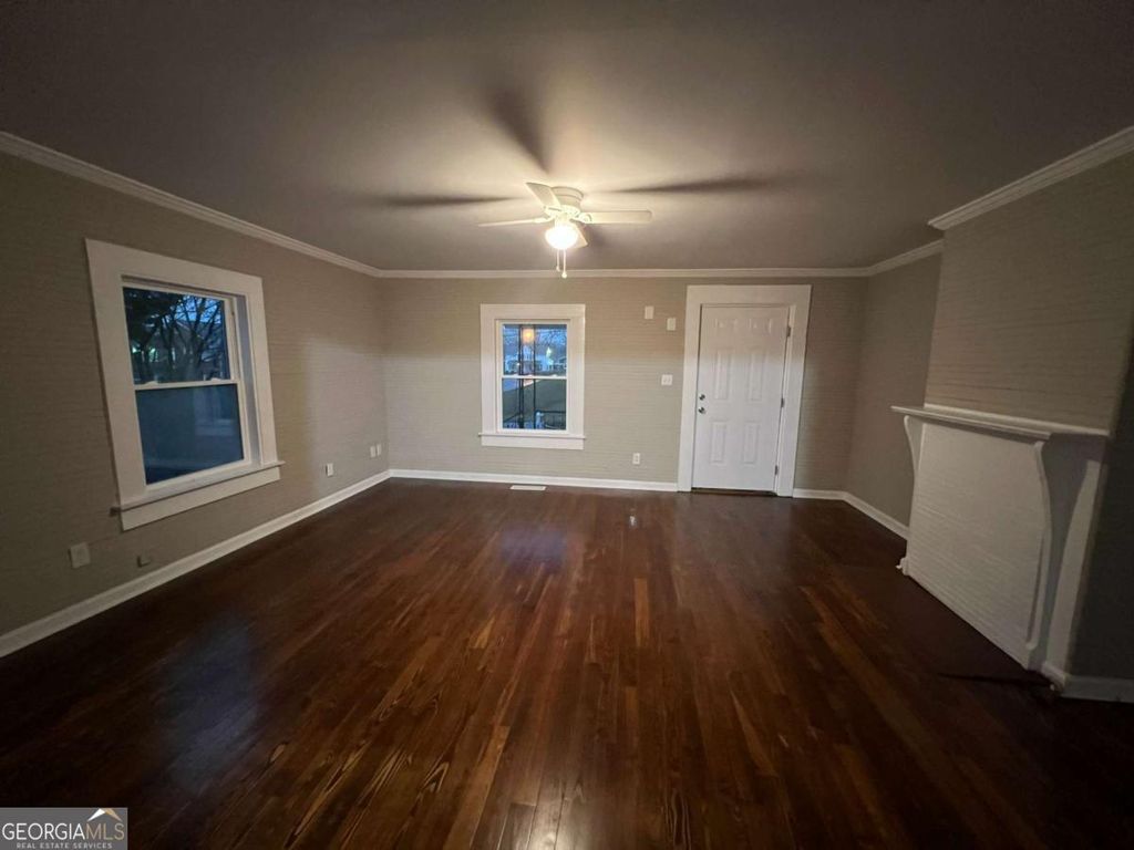 Photo of 15 Tower Street, Gainesville, GA 30501 (MLS # 10655116)