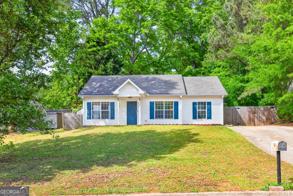Photo of 270 Griffith Street, Winder, GA 30680 (MLS # 10732288)