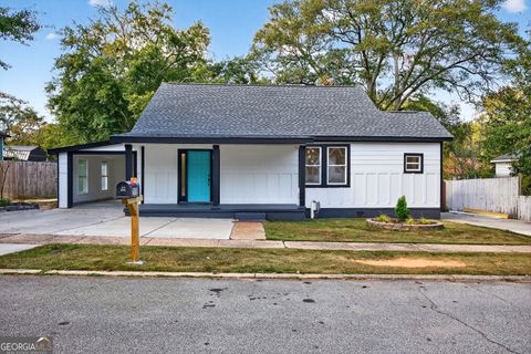 208 Royal AVE Hogansville GA 30230