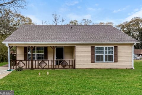 Photo of 354 Mcarthur Drive, Marietta, GA 30060 (MLS # 10650197)