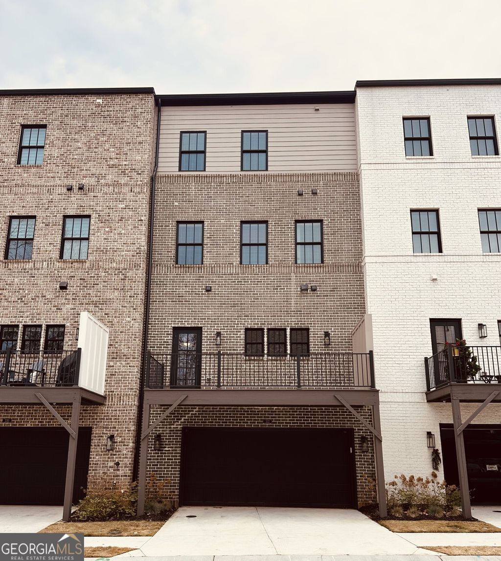 Photo of 332 Sugar View Road, Sugar Hill, GA 30518 (MLS # 10664394)