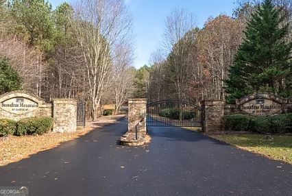 0 Fox Paw Leaf (Lot 34) LN