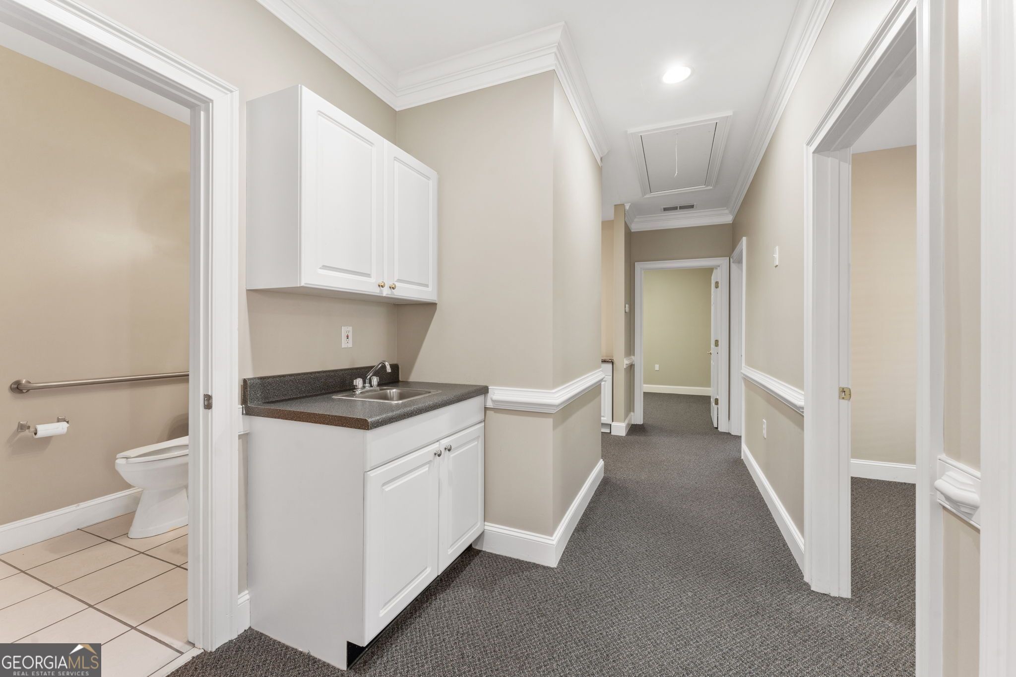 None - Commercial Lease